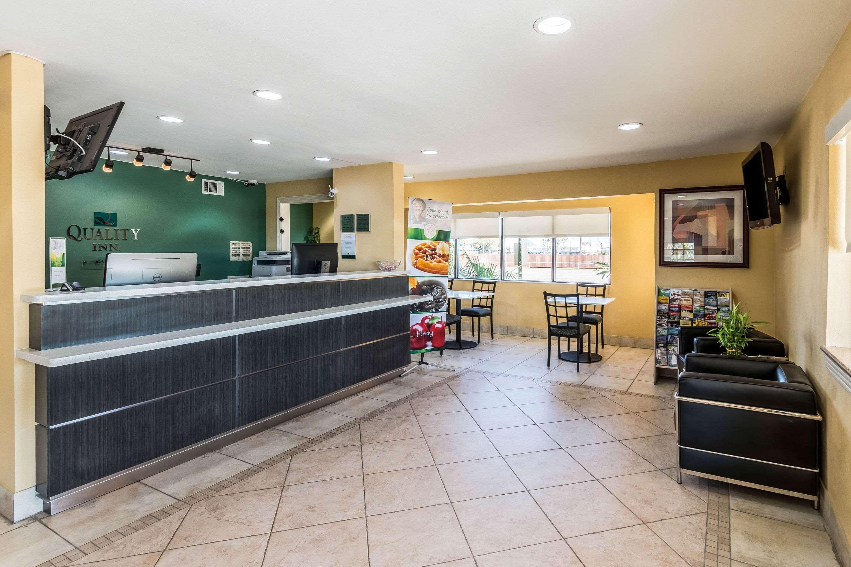 Quality Inn Корсикана Экстерьер фото